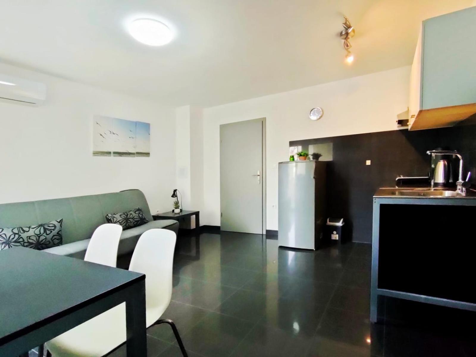 Rafael Apartments Медулин Екстер'єр фото